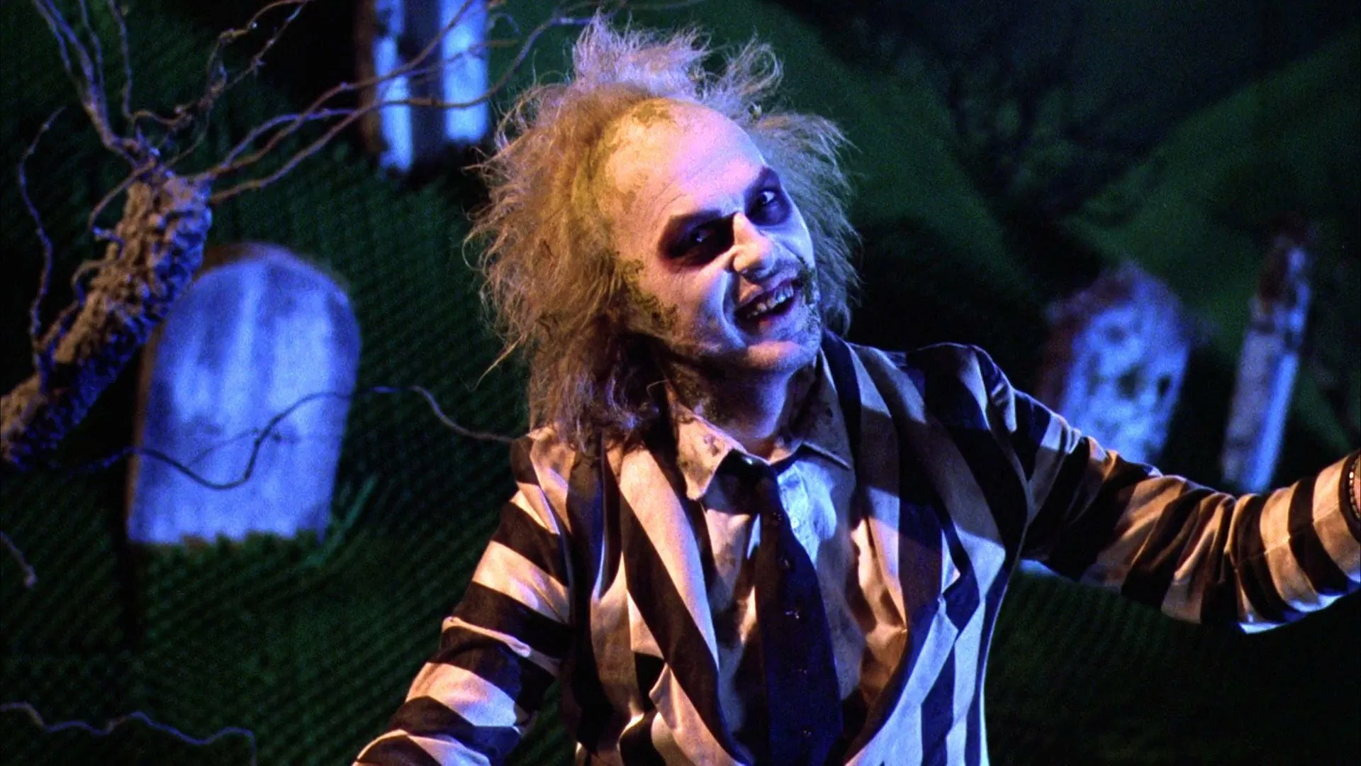 Still 2 from Beetlejuice