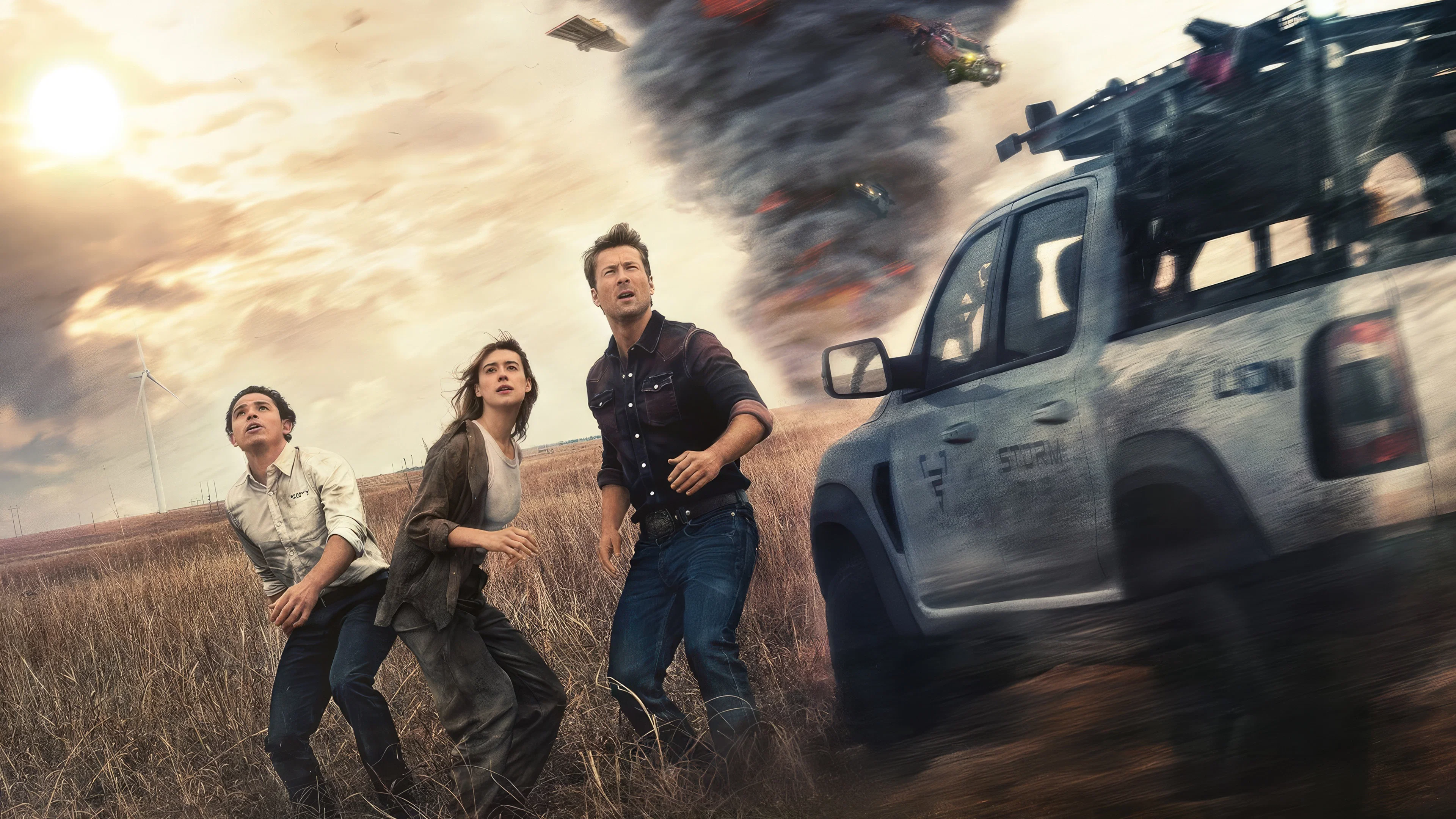 Still 3 from Twisters